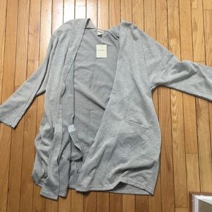 One size fits all 3/4 cardigan